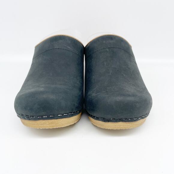 Sanita Women's Ellis Professional Casual Clogs Black Size US 6 EU 37 - Picture 2 of 12